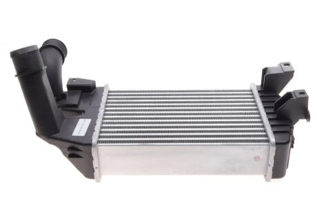 Радиатор интеркулера NRF 30307