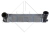 Радиатор интеркулера NRF 30386 (фото 3)