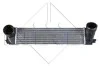 Радиатор интеркулера NRF 30386 (фото 3)
