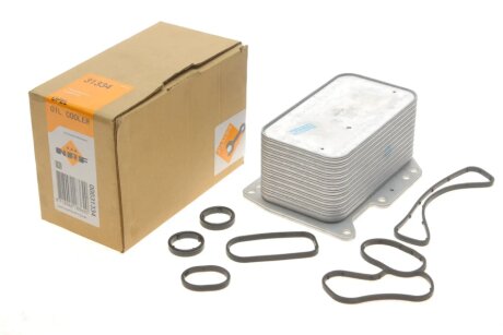 Радиатор масляный NRF 31334