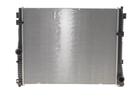 Радіатор охолодження двигуна NRF 550279
