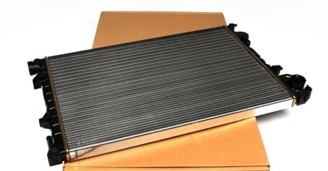 Радиатор NRF 58993