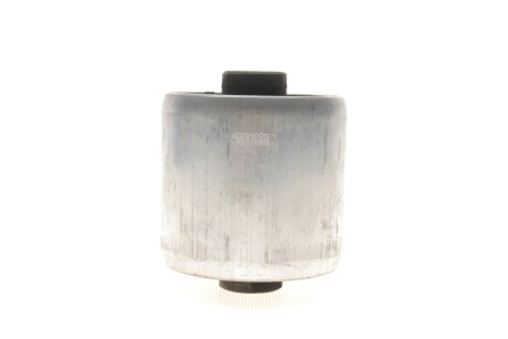 Сайлентблок важеля (переднього/знизу/ззаду) Audi A8/Q7/Q8/VW Touareg 15- OE Germany 802492