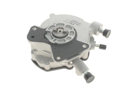 Насос вакуумний PIERBURG 7.02551.23.0