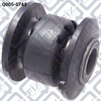 Сайлентблок переднего рычага Q-fix Q0050743