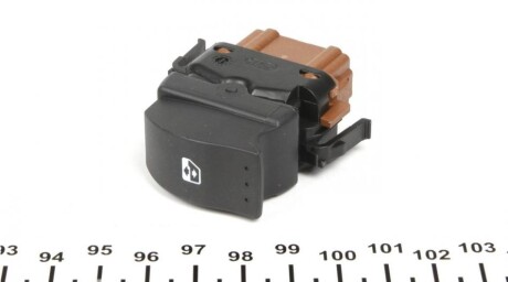 Кнопка стеклоподъемника (ременьсажирский на 1 кнопку) Trafic II, Vivaro, Primastar RENAULT 8200057321