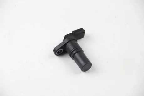 Датчик положения коленвала K9K RENAULT 8200885209