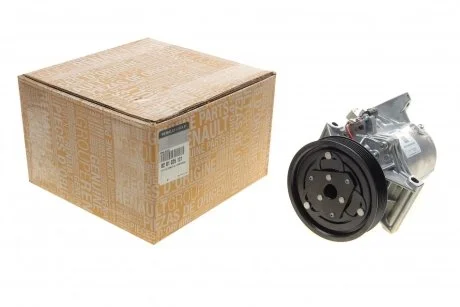 Компрессор кондиционера 1.6 16V Renault Fluence (10-), Logan II (13-), Duster (10-) Renault RENAULT 8201025121