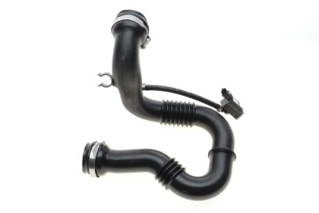 Патрубок интеркулера 2,0 dci Trafic II (06-) RENAULT 8201068612