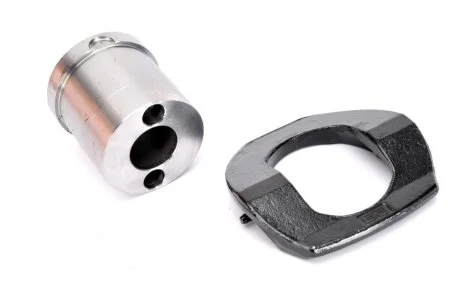 Втулка пальця фаркопу ROCKINGER RO71718