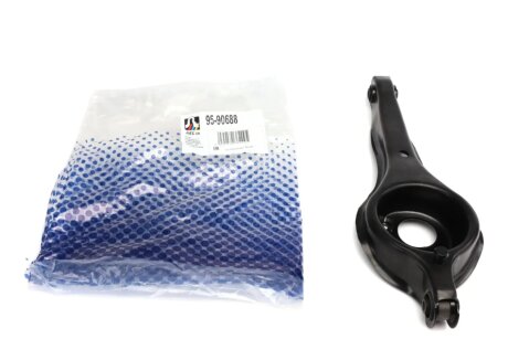 Рычаг подвески RTS 95-90688