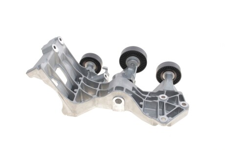 Шкив(ролик) приводного ремня SKF VKM38868