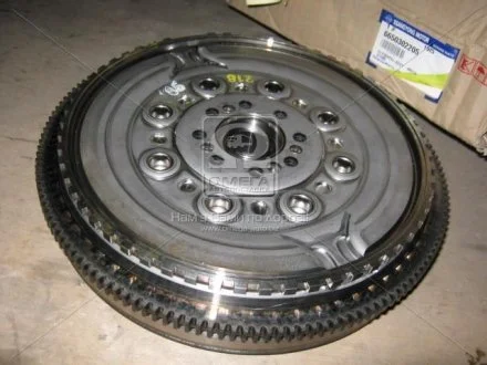 Маховик двигателя Actyon (06-) D20 / Kyron (05-) D20, D27 / Rexton (08-) D27 (DUAL MASS) SsangYong SSANGYONG 6650302205