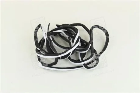 Уплотнитель стекла лобового Actyon (06-), Kyron (05-), Actyon Sports (12-) SsangYong SSANGYONG 7911209000