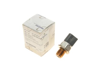 Датчик давления топлива AUTOMOTIVE TRUCKTEC 07.17.077