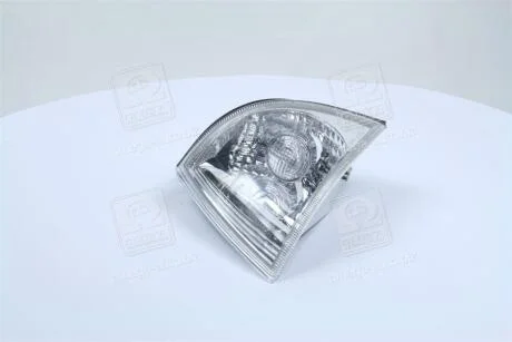 Указатель поворота передний левый Skoda Octavia I (00-) TYC 18A208012B