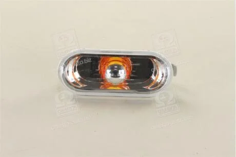Повторитель поворота VW Caddy (10-), Golf IV (97-), Passat B5 (97-) желтый TYC 18A605012B