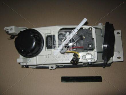 Фара правая Skoda Octavia (00-) с корректором TYC 206231052B