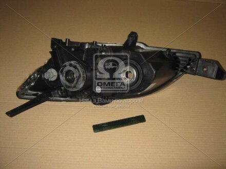 Фара права Mazda 3 BK (04-) H7/HB3 хетчбек (20-A859-05-2B) TYC 20A859052B