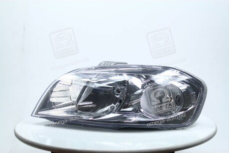 Фара ліва з моторчиком Chevrolet Aveo T250 (06-) седан (20-B082-A5-2B) TYC 20B082A52B