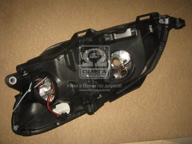 Фара права з моторчиком Skoda Fabia, Roomster (10-) H7/H7 (20-E427-05-2B) TYC 20E427052B (фото 1)