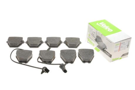 Гальмівні колодки дискові VAG A4/A6/A8/Passat/Phaeton "2,5-4,2 "F "96-05 Valeo 302333