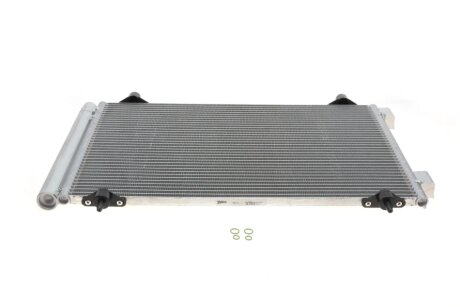 Радіатор кондиціонера Valeo 814366