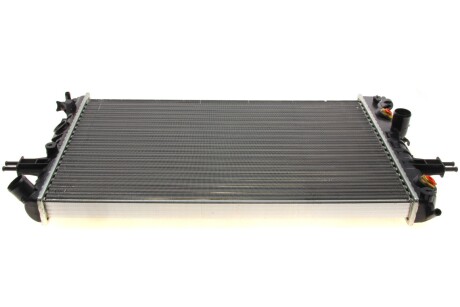 Радиатор охлаждения Van Wezel 37002254