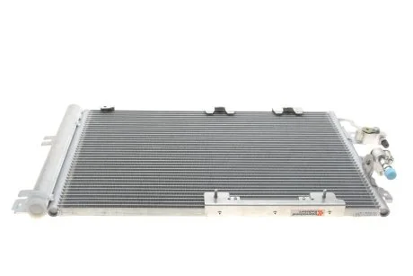 Радіатор кондиціонера VAN WEZEL Van Wezel 37005367