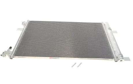 Радіатор кондиціонера VAN WEZEL Van Wezel 37005499