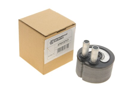 Радиатор масляный Van Wezel 37013717