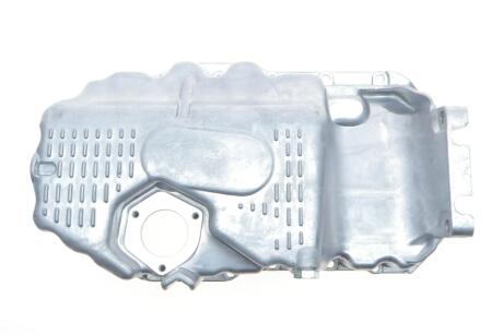 Поддон масляный алюминиевый с отверстием под датчик Skoda Fabia (11-),Octavia (09-13)/VW Golf (06-),Jetta (06-),Passat (08-) Vika 11030828001