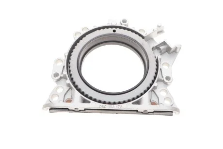 Сальник коленвала задний с корпусом VW Polo (08-09),Jetta (11-) VIKA Vika 11030964001