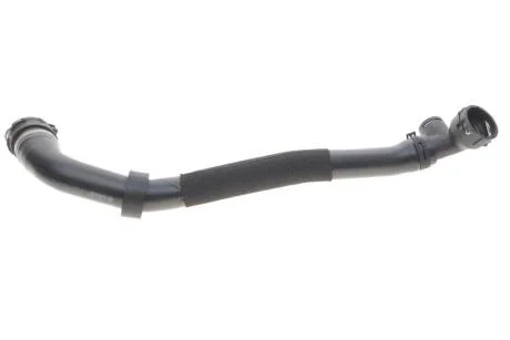 Патрубок охлаждающей жидкости VW Passat (08-12)  VIKA Vika 11221341801
