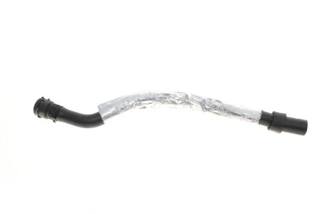 Патрубок охлаждающей жидкости VW Passat (08-15) VIKA Vika 11221771301