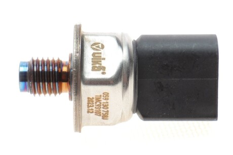 Фото 1 - датчик давления VW Touareg (04-10;10-)/Audi A4 (07-12),Q7 (07-15) Vika 11301579101 Датчик давления VW Touareg (04-10;10-)/Audi A4 (07-12),Q7 (07-15) Vika 11301579101 (фото 1)