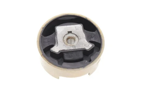 Сайлентблок передней балки верхний VW Passat (06-11) VIKA Vika 41990822101