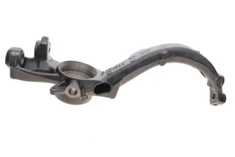 Кулак поворотный передний левый Skoda Superb (02-08)/VW Passat (97-05)/Audi A4 (95-01),A6 (98-01) VIKA Vika 44070092101