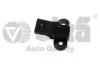 Датчик давления Skoda Superb (02-08)/VW Passat (01-05)/Audi A4 (99-12), A5 (10-11), A5 (08-11), A6 (98-00,01-11) VIKA Vika 99061388201 (фото 1)