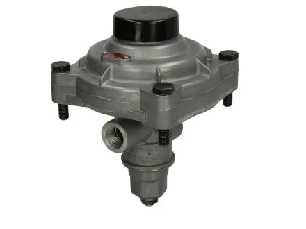 Головний клапан - причеп (7,3 Бар M22X1,5мм) MERCEDES LK/LN2, MK, NG, SK, T2/L 01.59-12.98 Wabco 4712001107